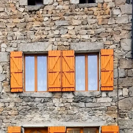 Maison Spacieuse Avec Jardin A Bel-air-val-d'ance Nyaraló Chambon-le-Chateau